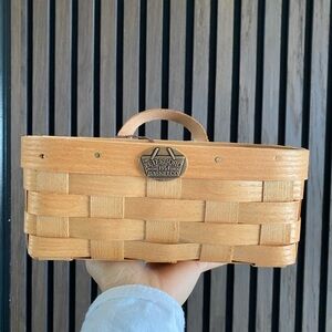 Authentic Rare Peterboro Basket